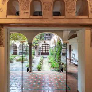Detalle de salón árabe en el Parador de Granada