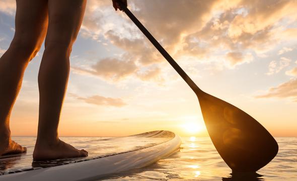 Paddle surf al amanecer en el Parador de El Saler